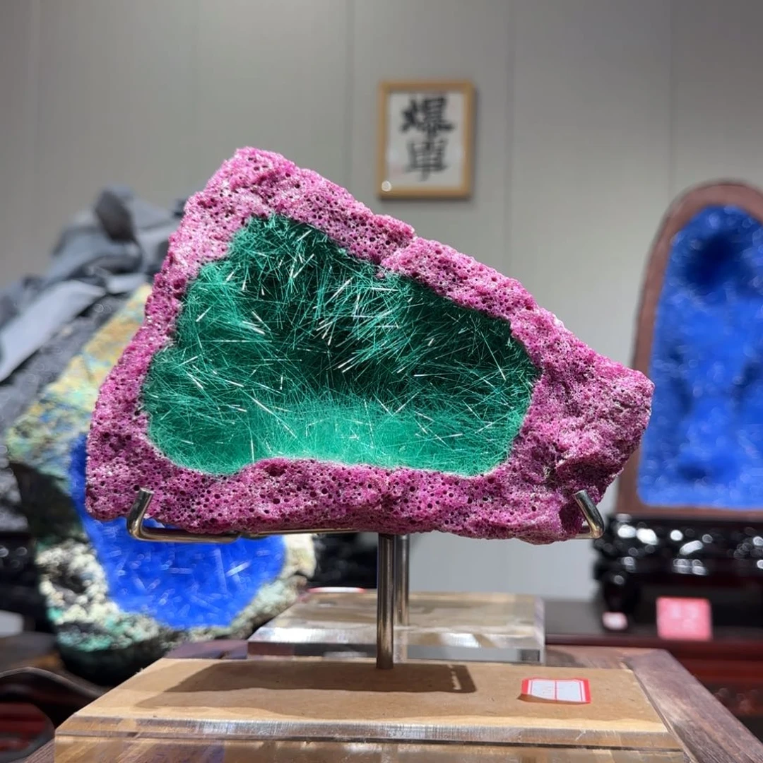 紫砂2673g矿物晶体摆件