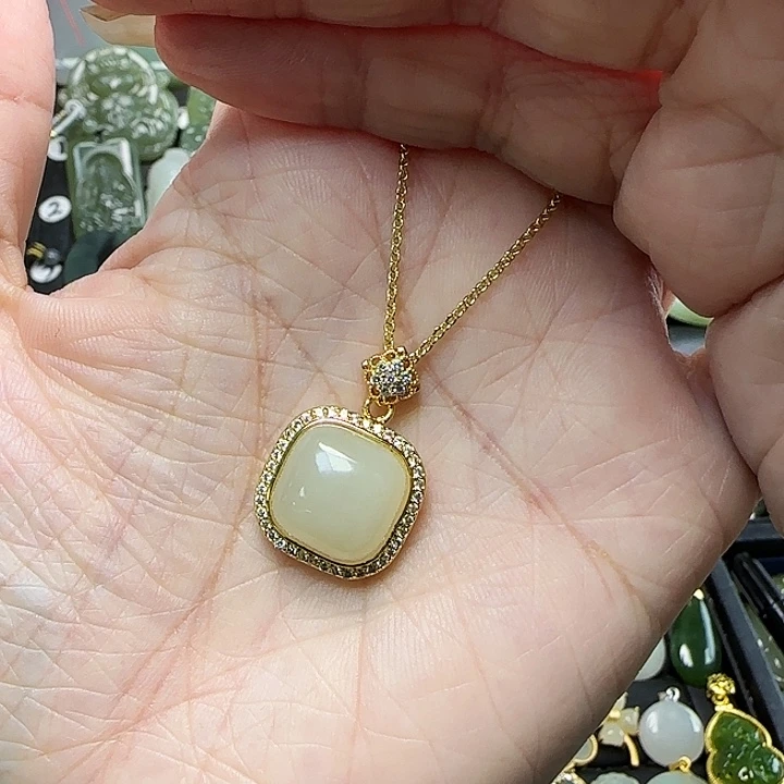 和田玉银S925镶嵌颈饰