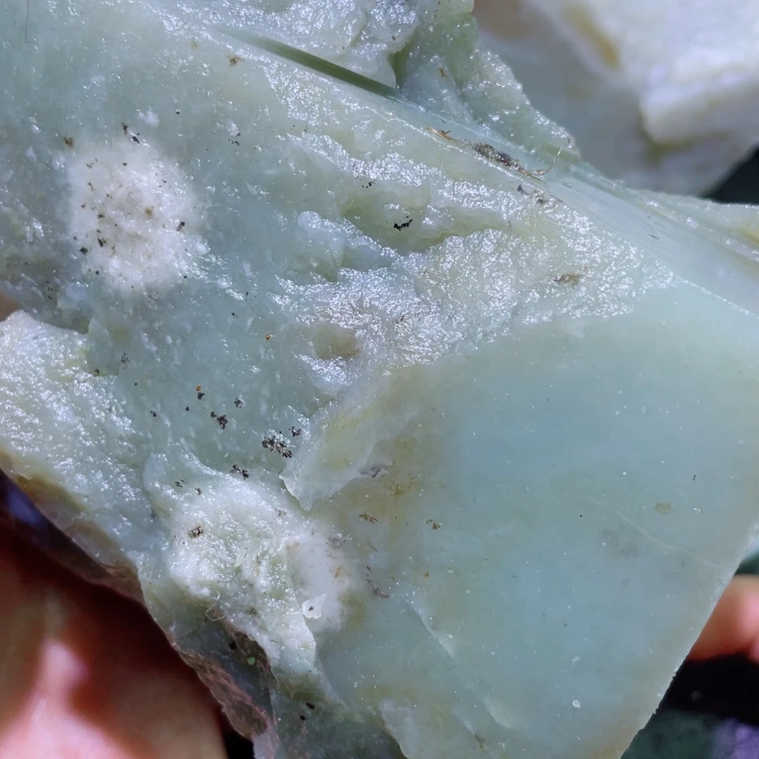 和田玉未镶嵌珠宝半成品