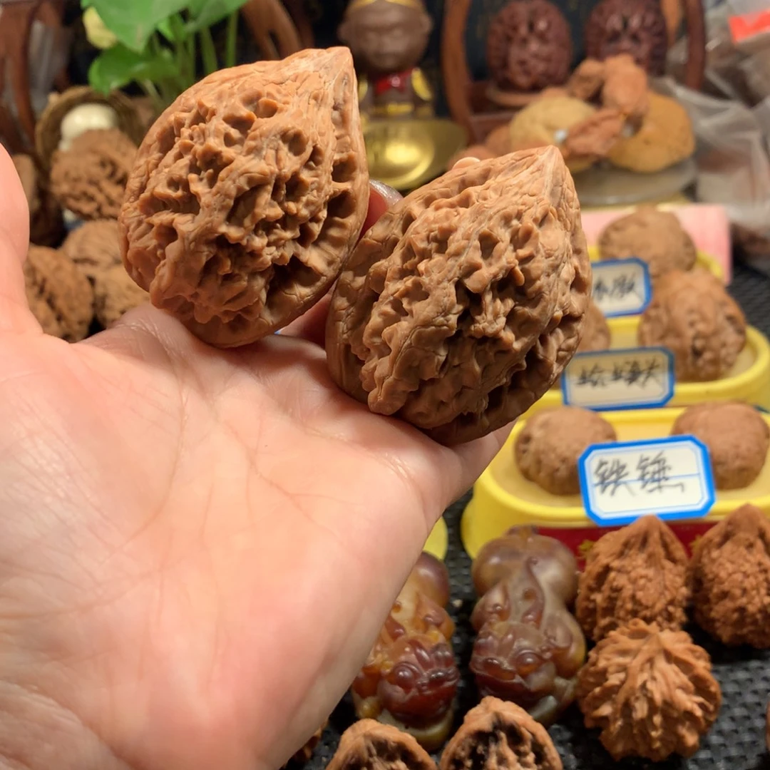 文玩核桃把件大沽石