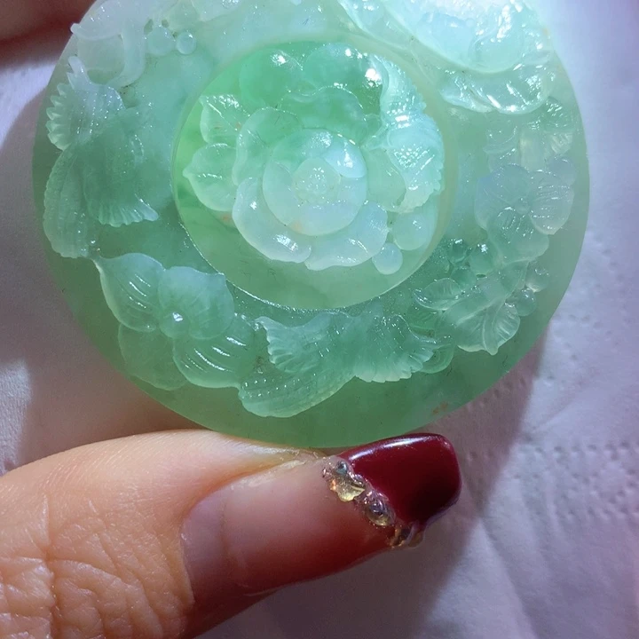 定制翡翠未镶嵌翡翠