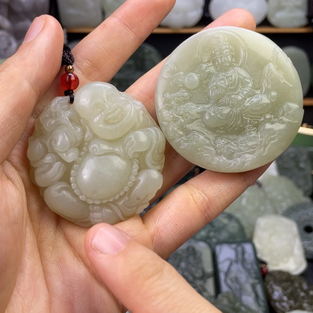 和田玉未镶嵌颈饰