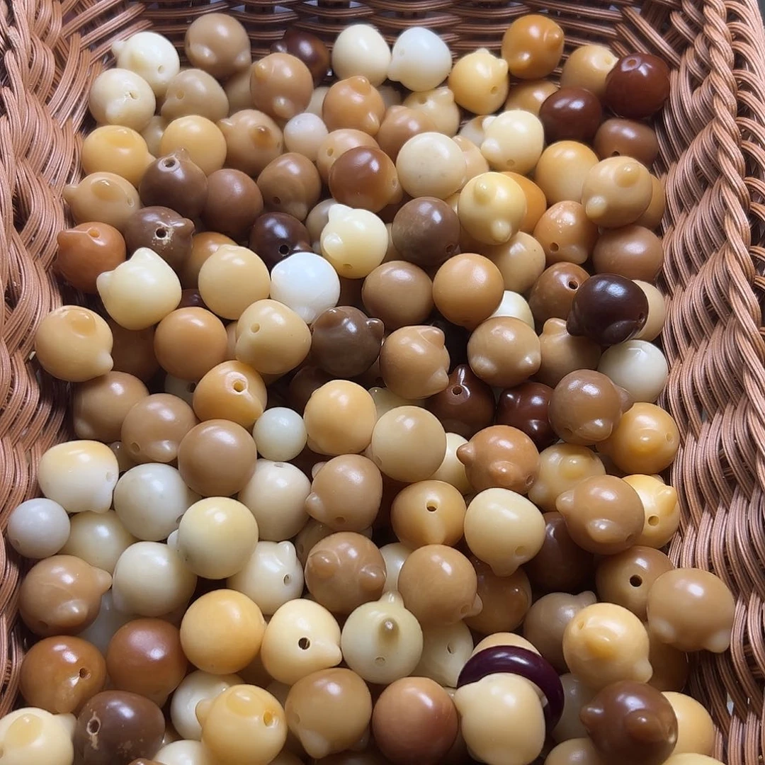 菩提根/象牙果吊坠瑕疵猫头17➕的8颗