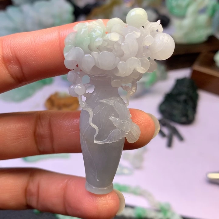 定制翡翠未镶嵌翡翠