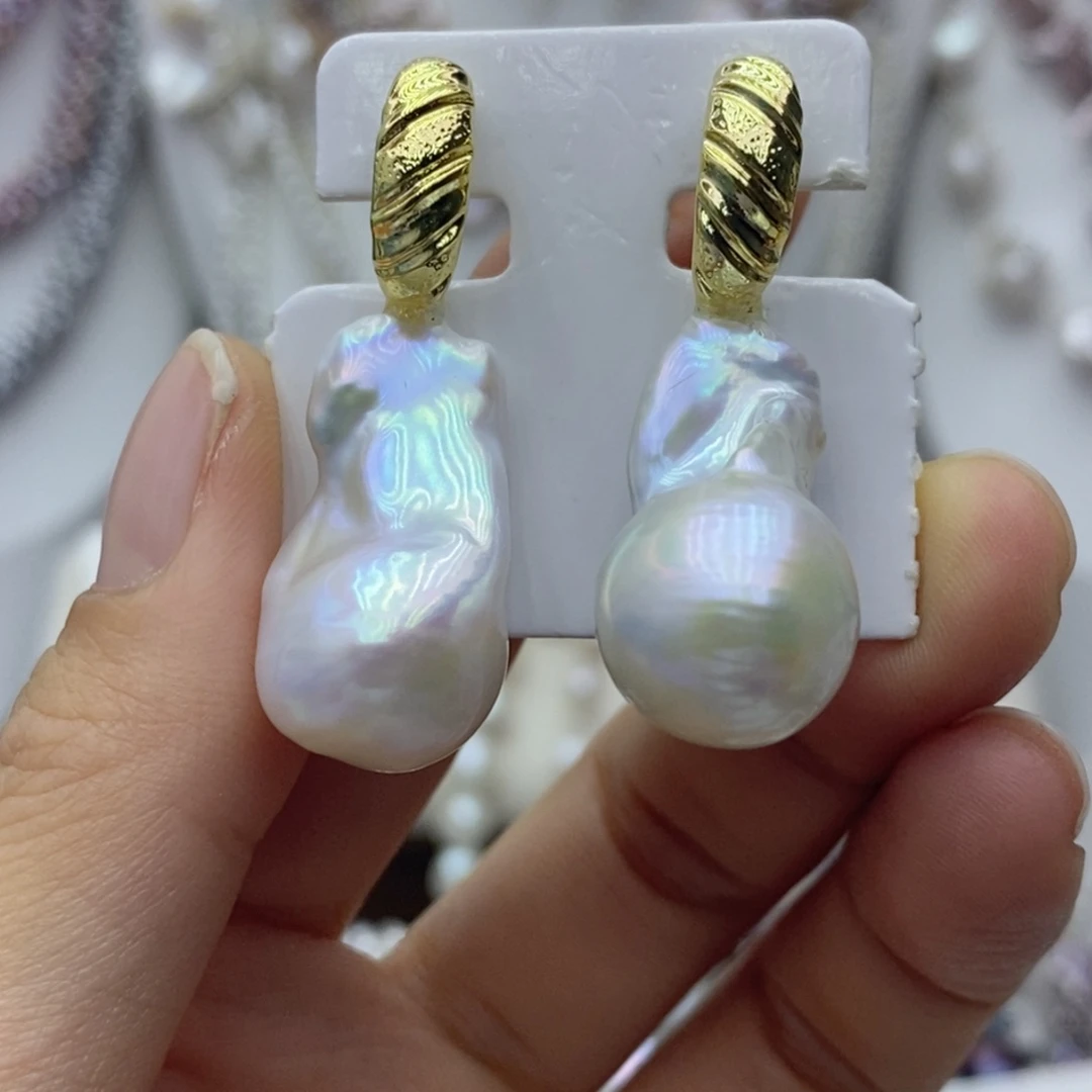 未镶嵌淡水珍珠耳饰