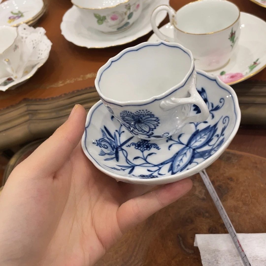 瓷片朗**?中古一等摩卡杯蓝洋葱