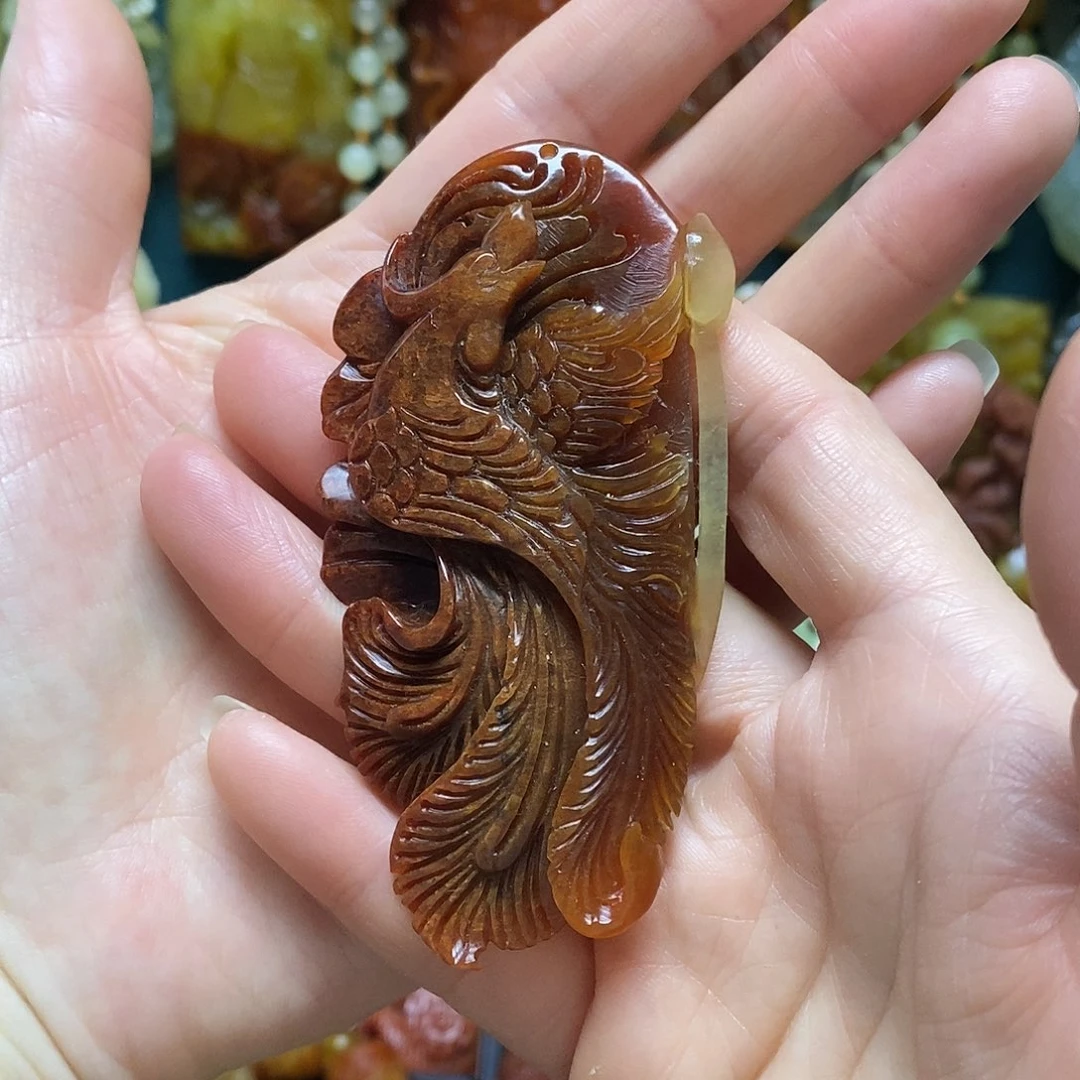 岫玉未镶嵌吊坠(赠链)