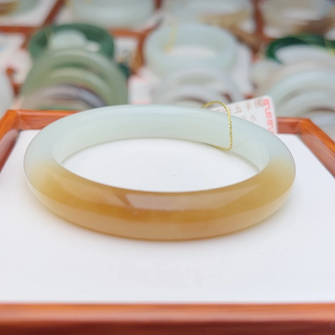 和田玉未镶嵌手镯50.6