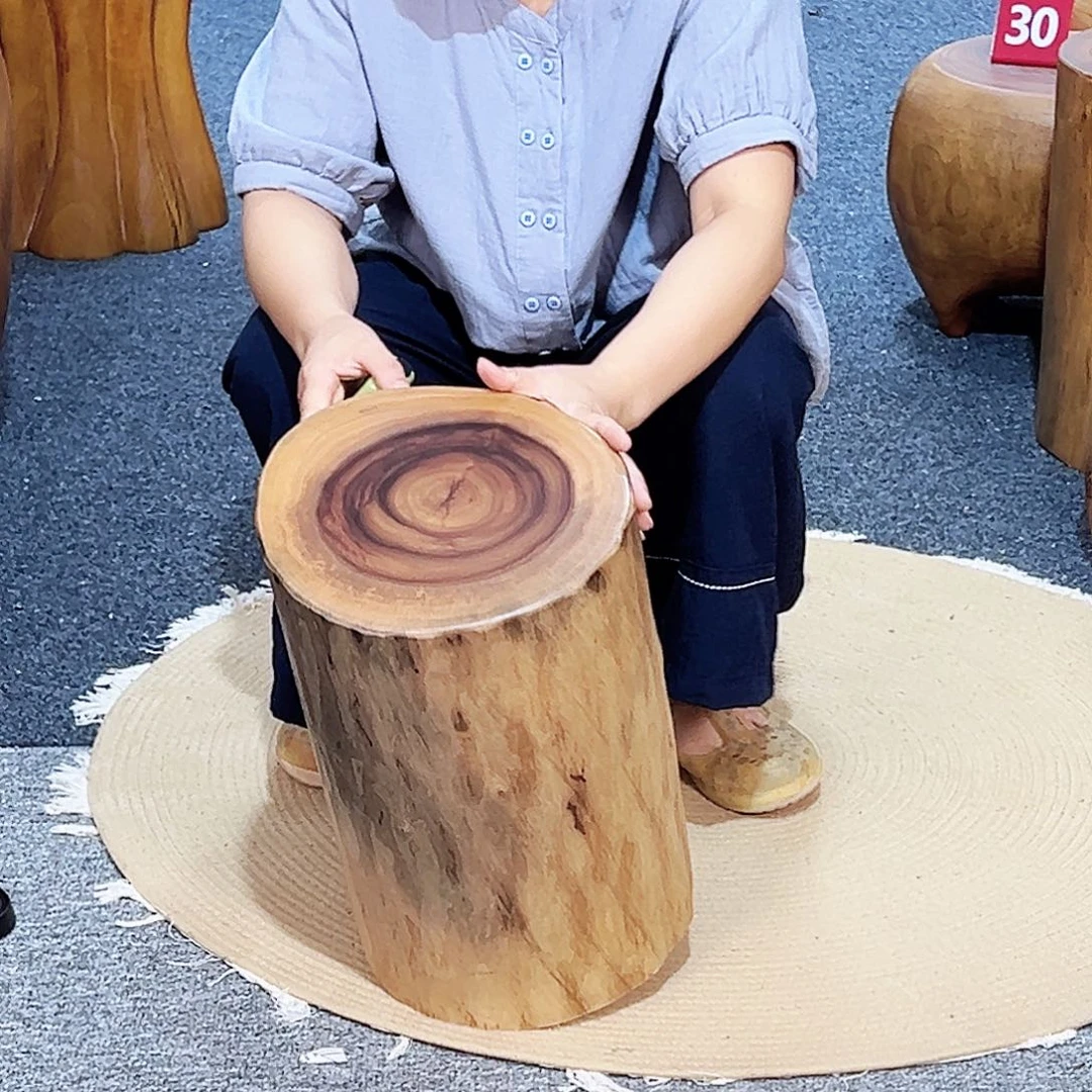 11 号香樟木尺寸：27-24-38cm