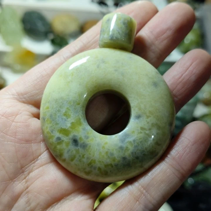 岫玉平安扣未镶嵌