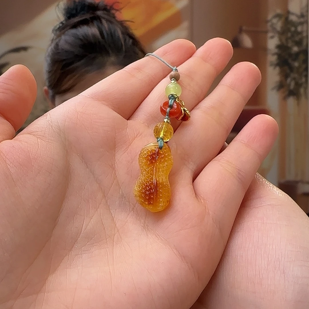 蜜蜡未镶嵌吊坠(赠链)