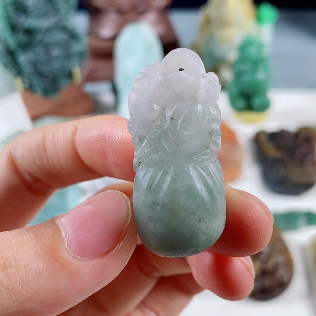 定制翡翠未镶嵌天然a货翡翠葫芦