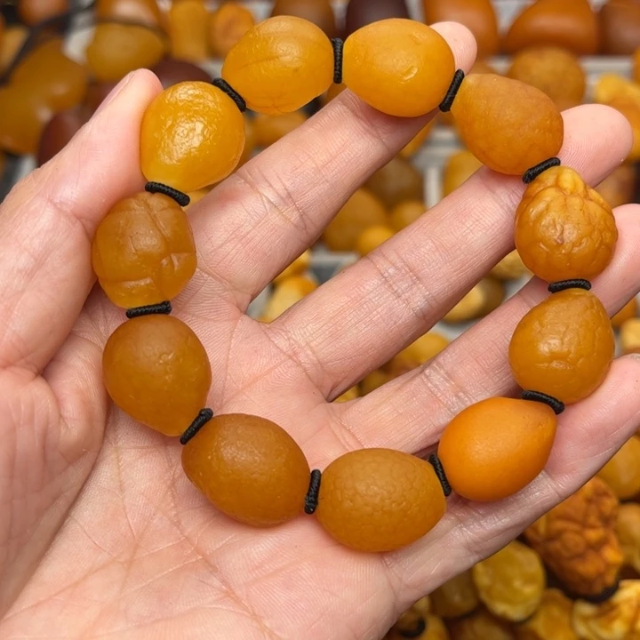 琥珀未镶嵌裸石天然蜜蜡手串