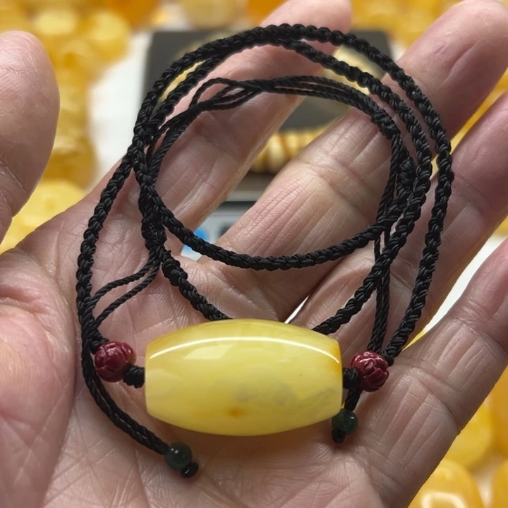 琥珀（矿物珀）未镶嵌裸石