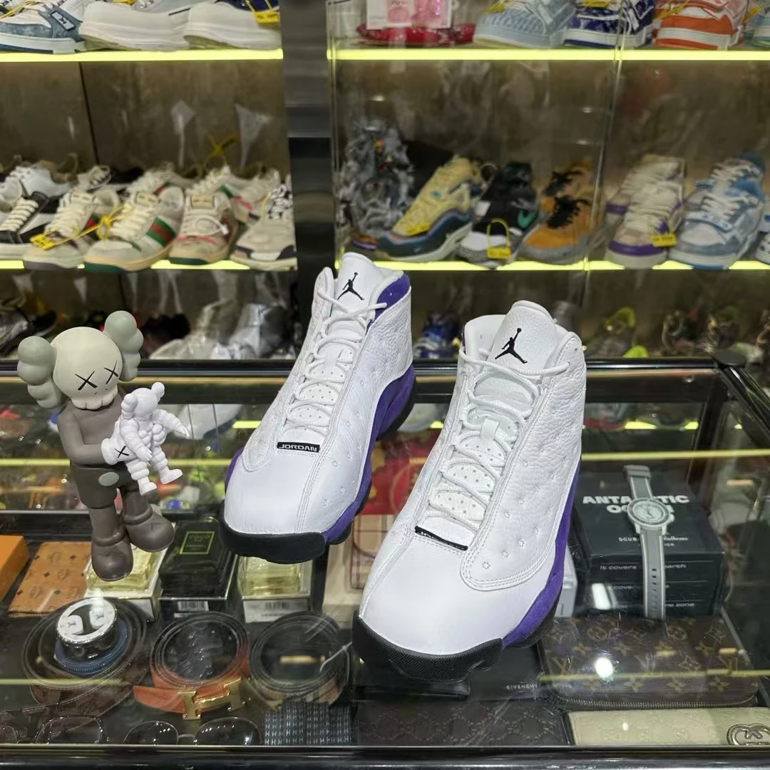 aj13白紫篮球鞋/45码/已鉴定洗护/无配件