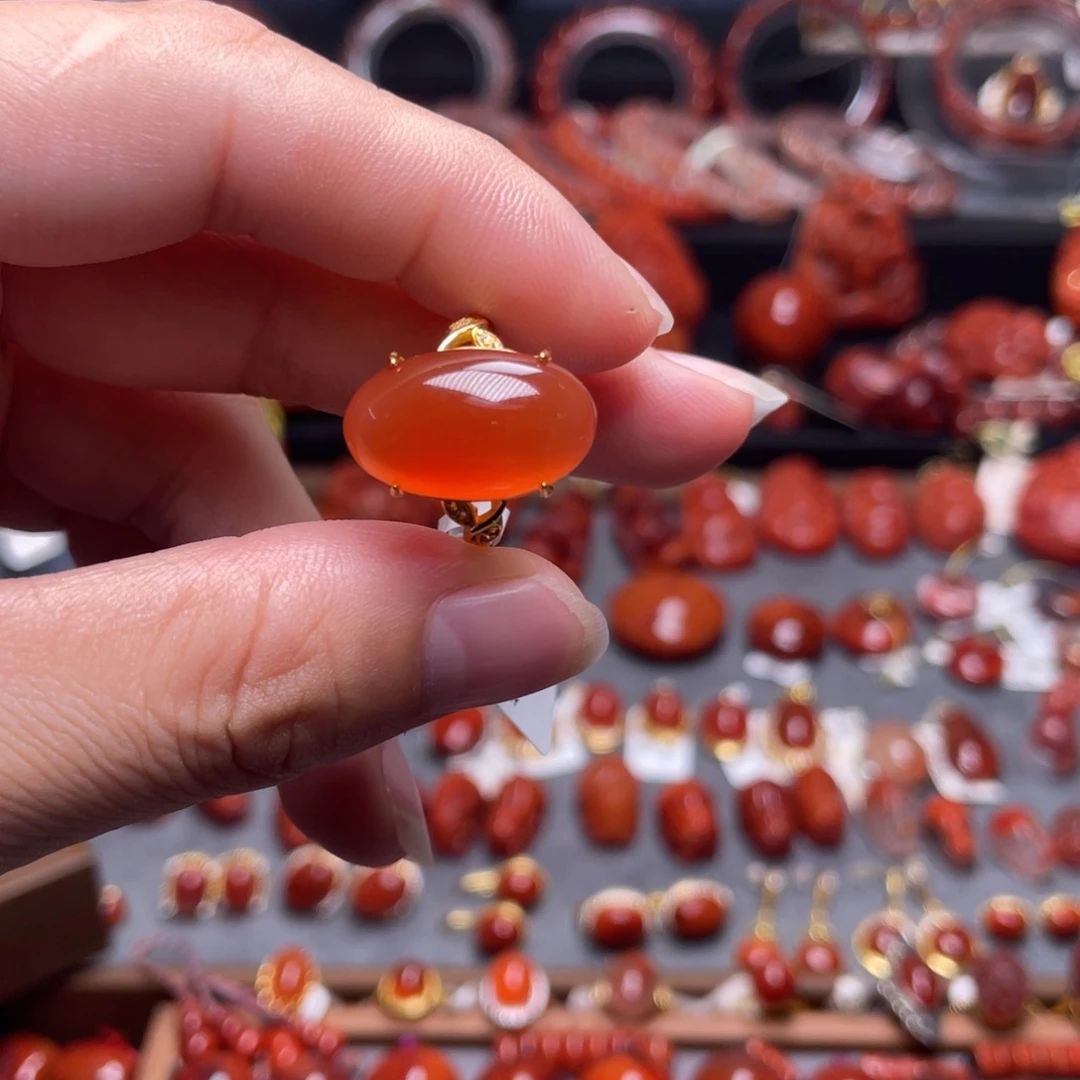 南红玛瑙银S925镶嵌冰红马眼戒指