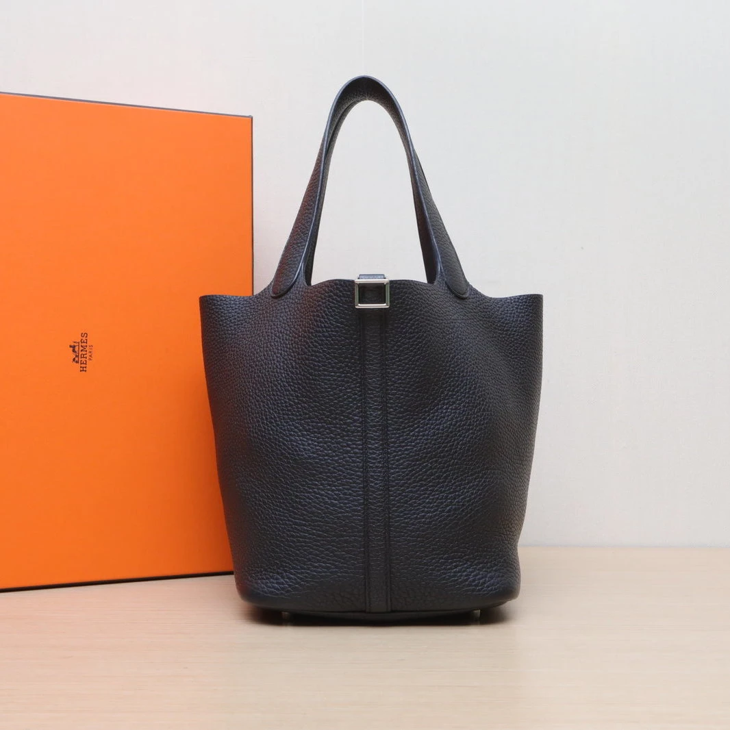 95新 Hermes/爱马仕 【黑黑】22 菜篮子 89黑色 TC皮 A刻 银扣