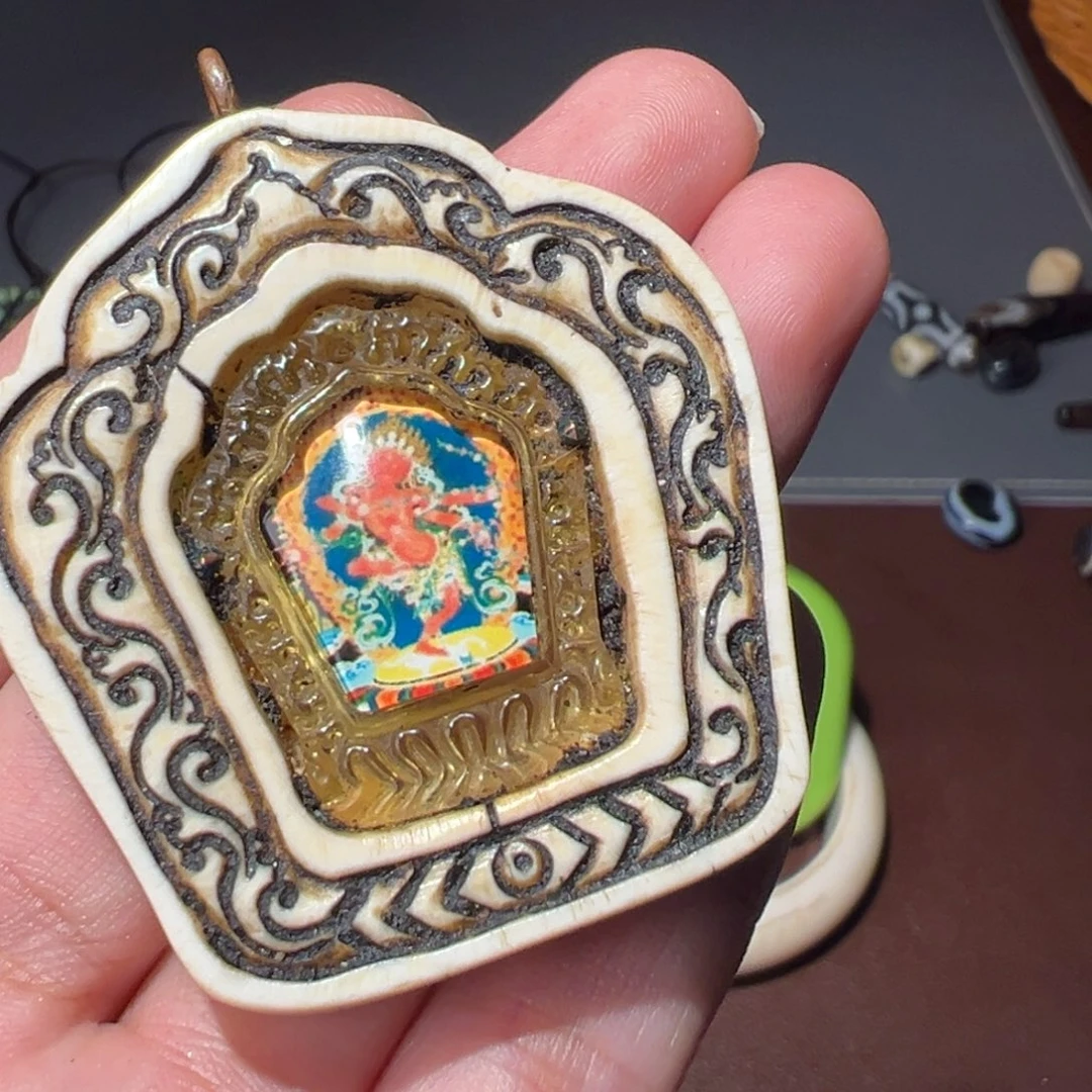 A***o琉璃吊坠（不含链）