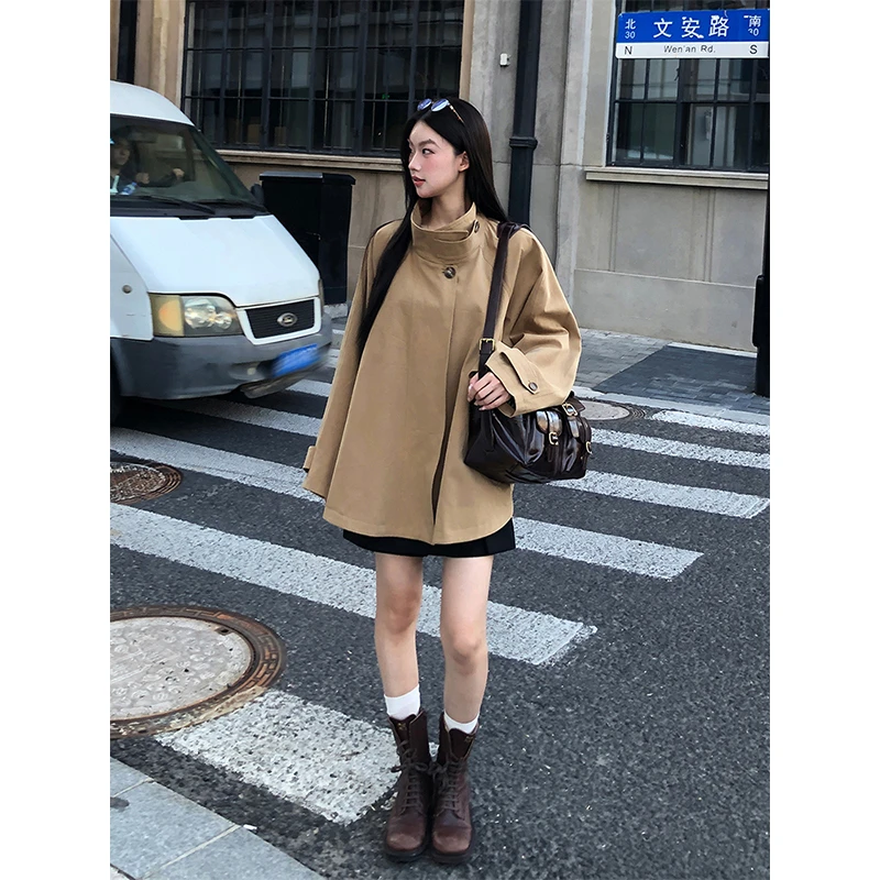 英伦风卡其色立领风衣外套女秋季高级感宽松百搭休闲气质中长上衣