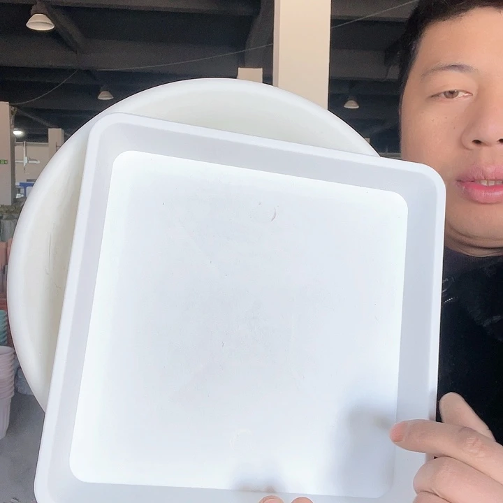 塑料6号圆3个4号方托4个白