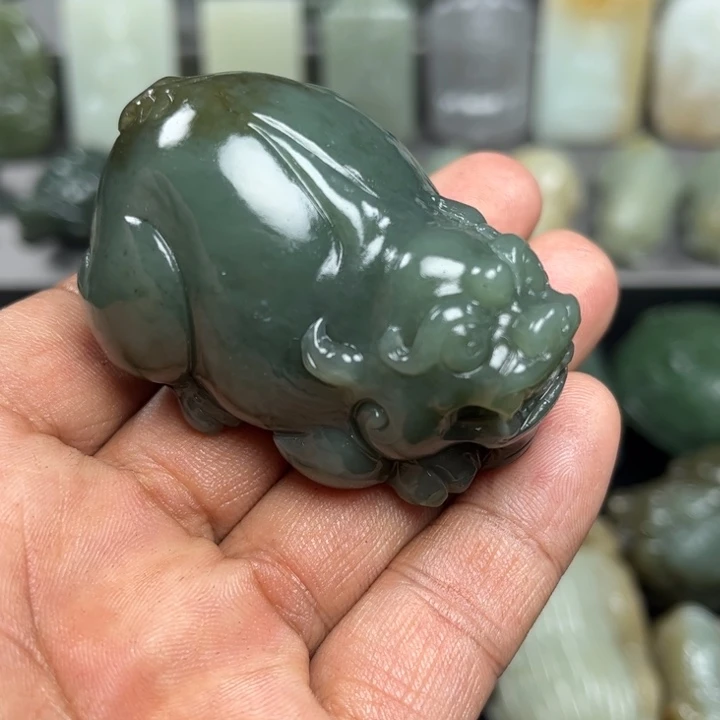 和田玉挂件未镶嵌华****化