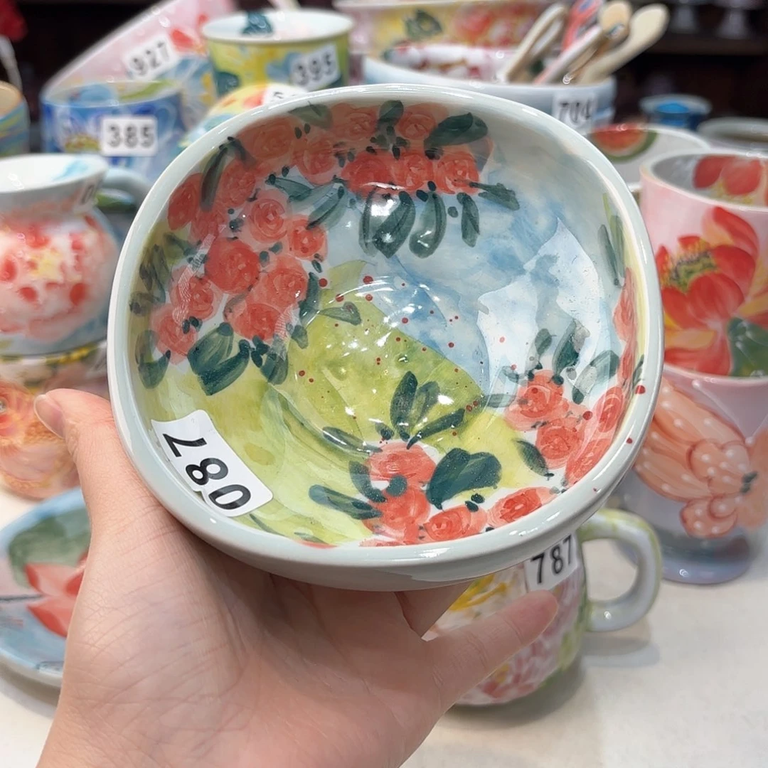 瓷片兔兔好可爱呀打