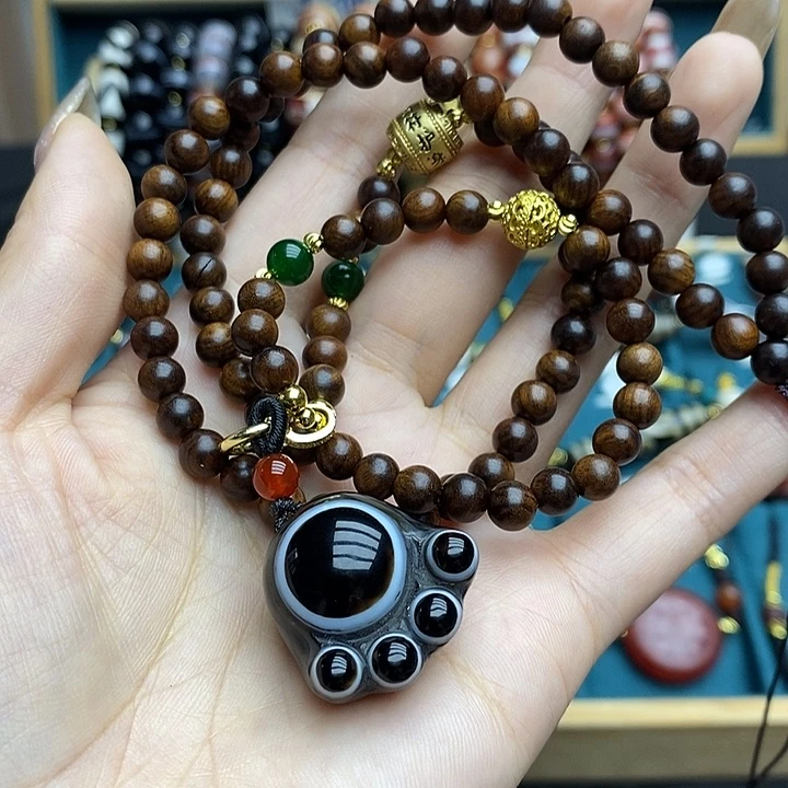 玛瑙/玉髓（覆膜）颈饰合金