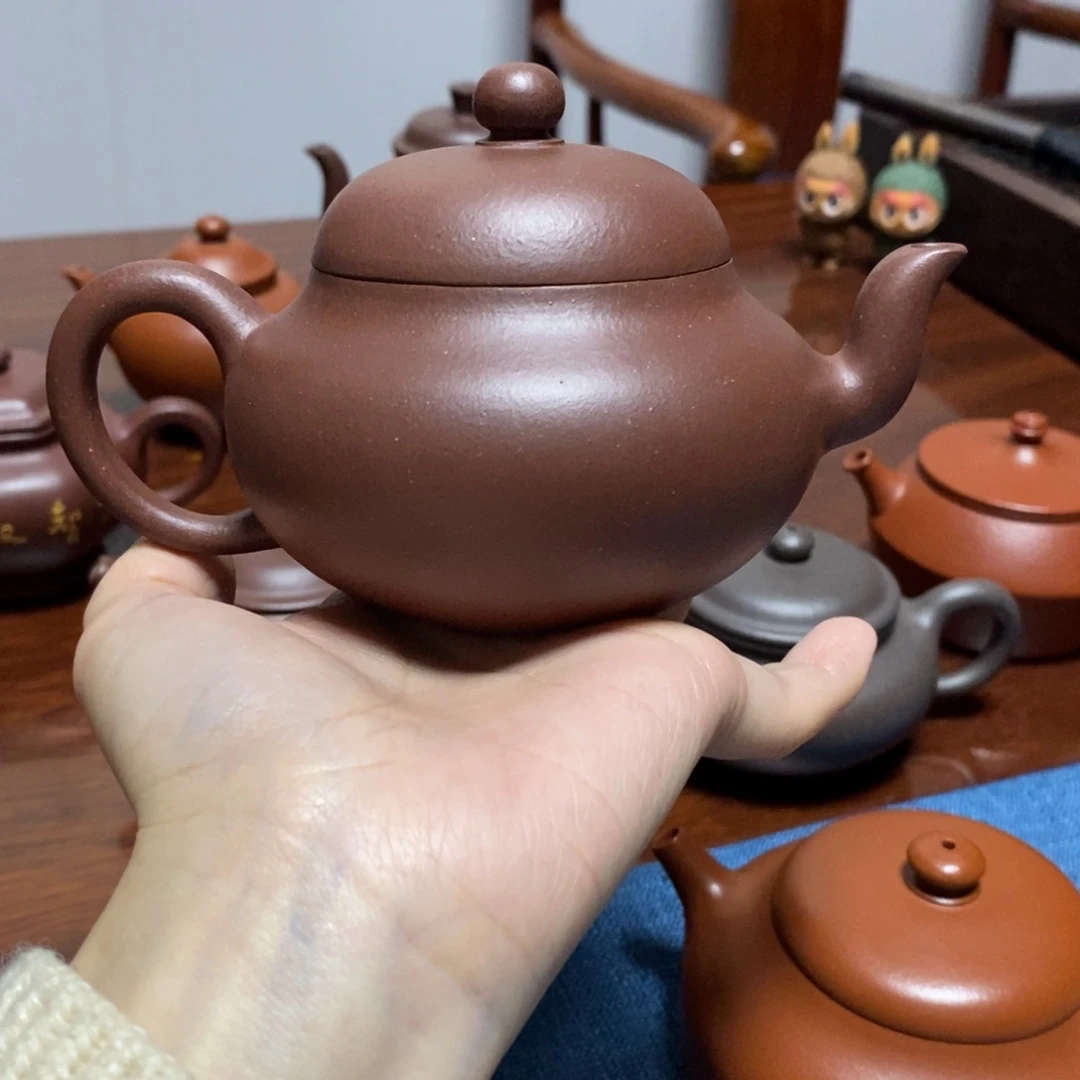 挚***）紫砂茶壶200cc.