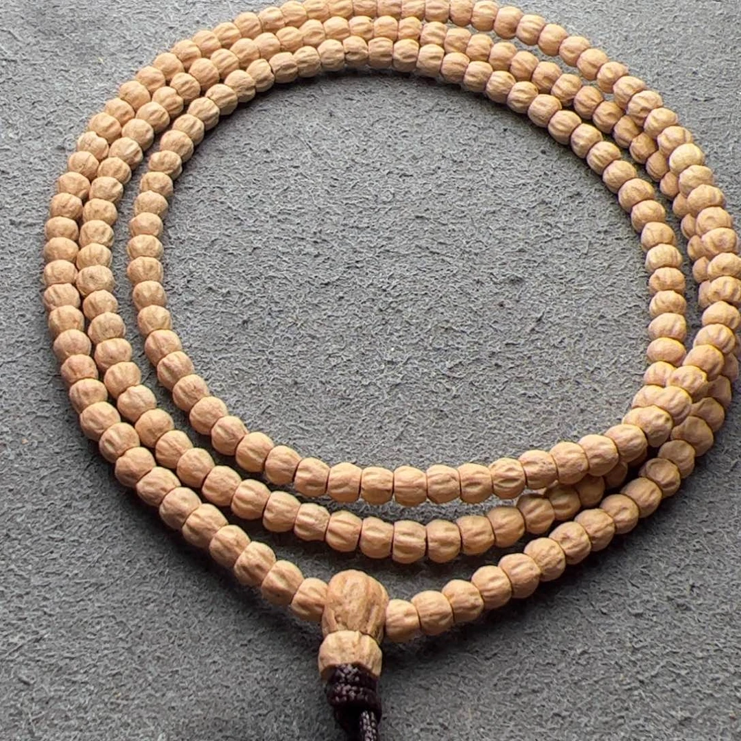 柏香籽/百香籽吊坠小金豆尺寸4左右