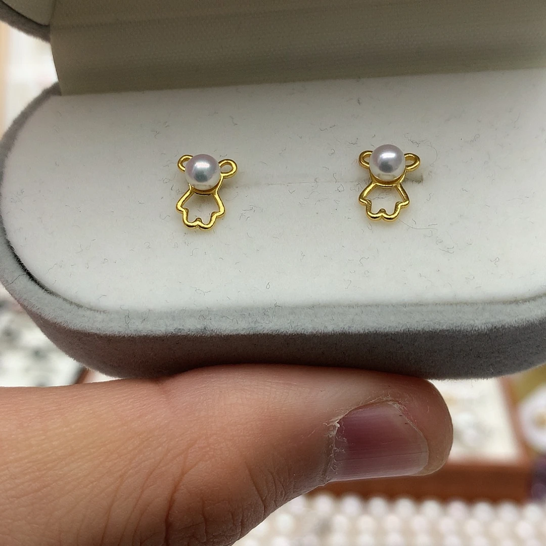 银S925镶嵌淡水珍珠耳饰