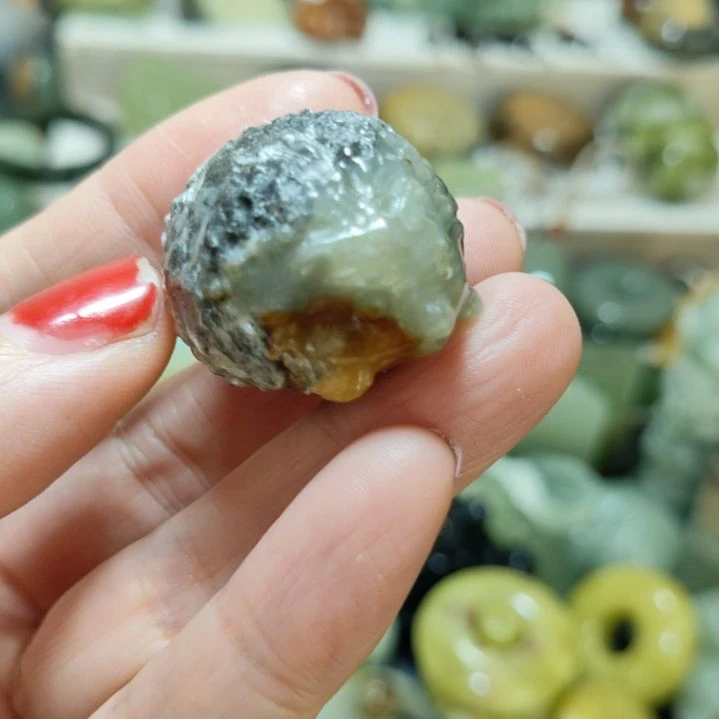 岫玉挂坠款式未镶嵌孤*泪