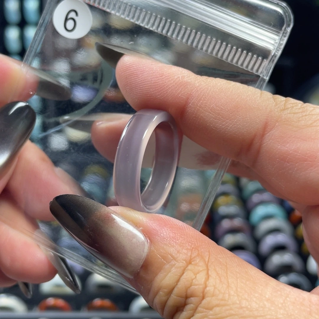 玛瑙/玉髓未镶嵌戒指6号港码22直径19.6（非质量问题.不退不换）