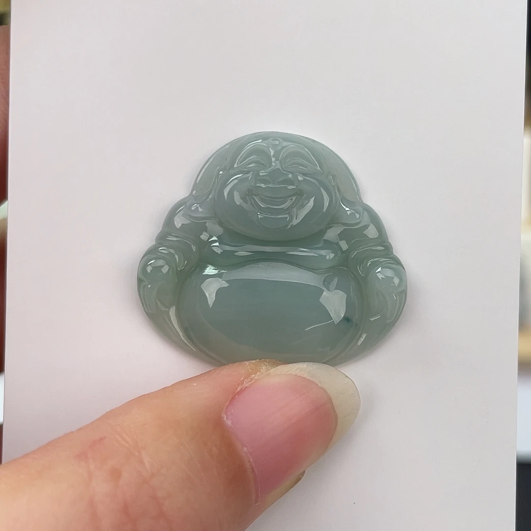 翡翠未镶嵌颈饰佛公