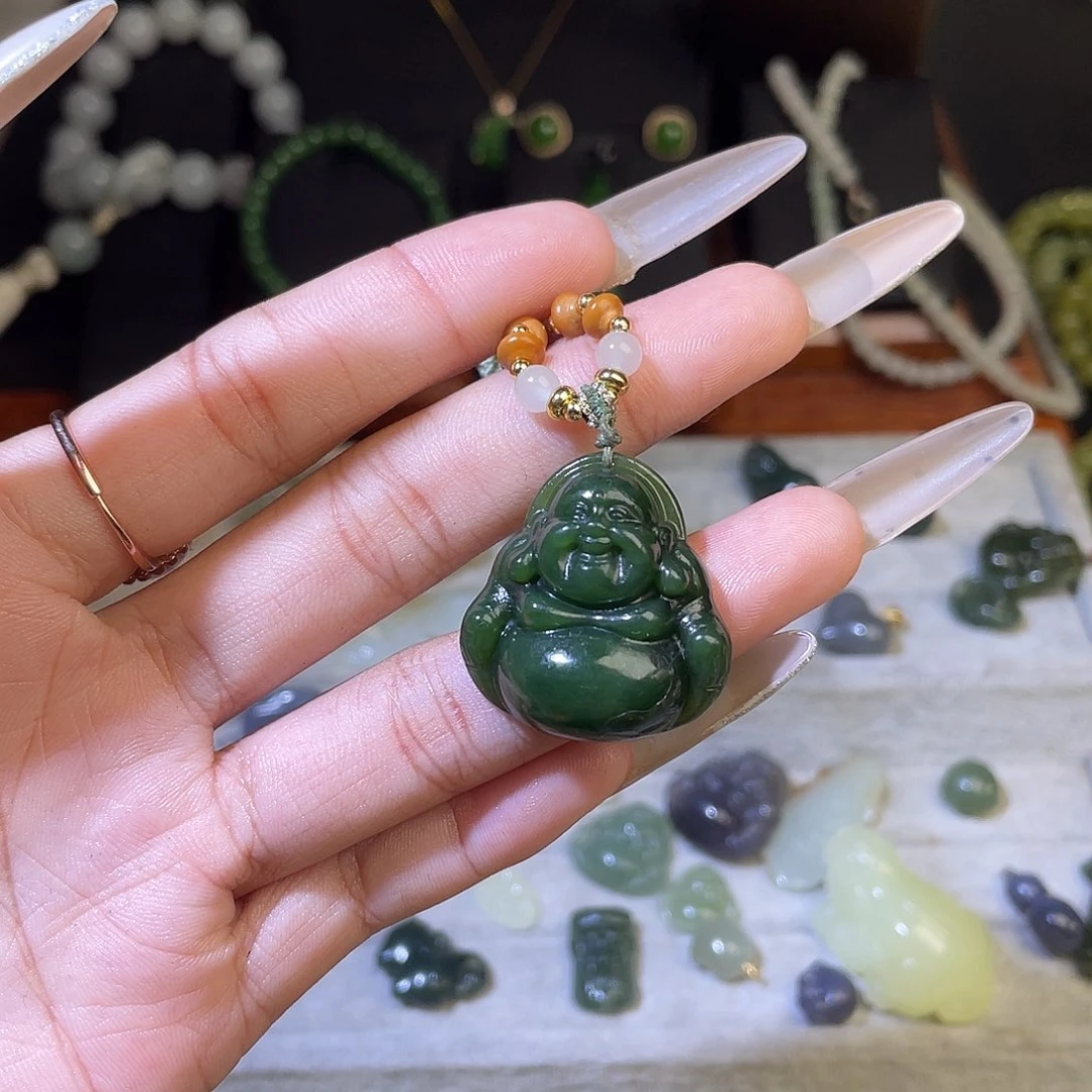 颈饰未镶嵌和田玉