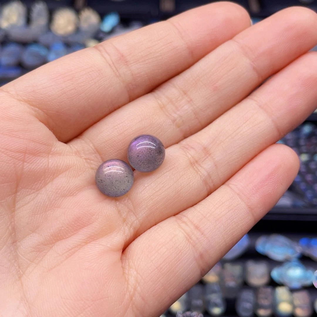 长石裸石未镶嵌沫**籽单珠一对，9左右