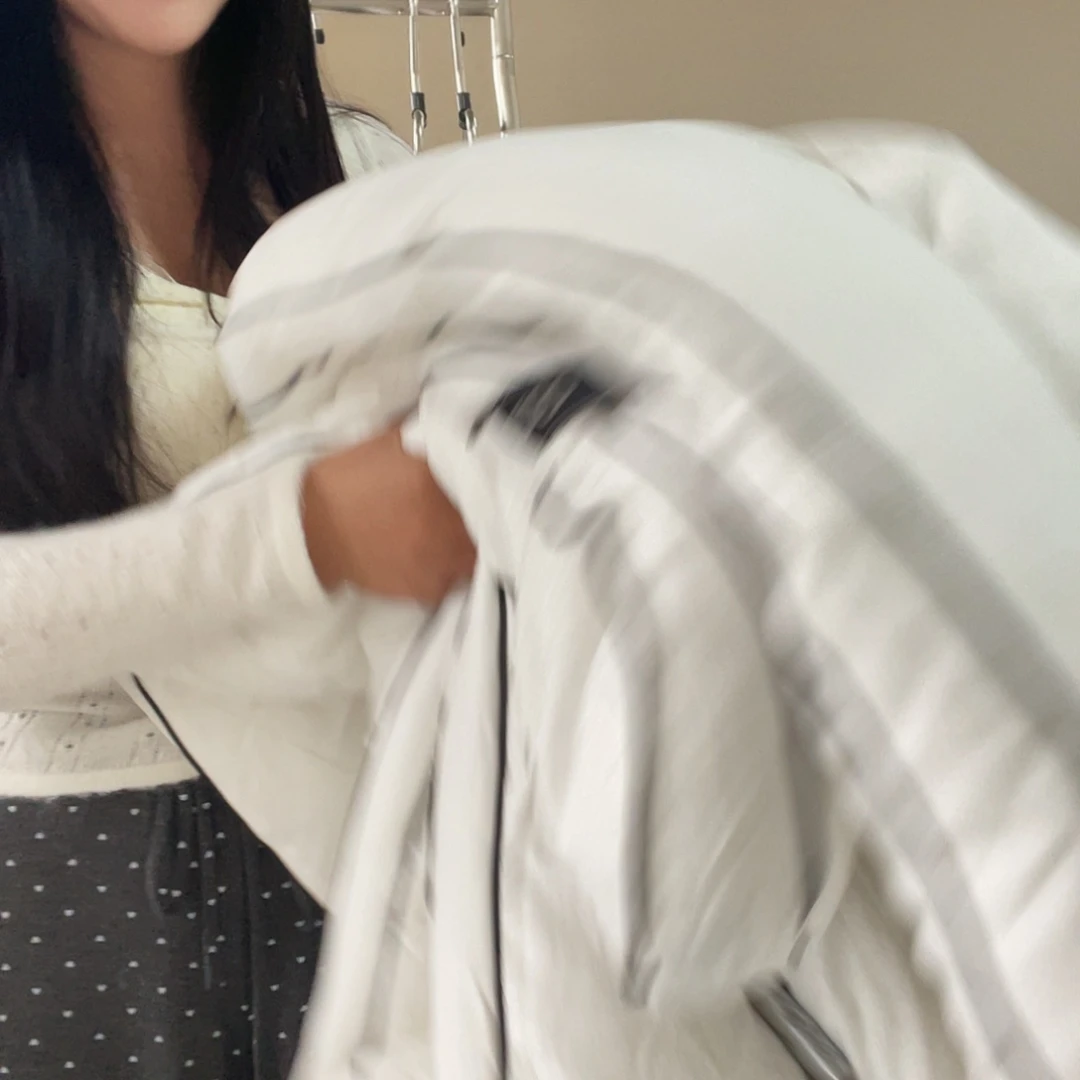 牛奶绒牛奶绒劳森床垫180.200