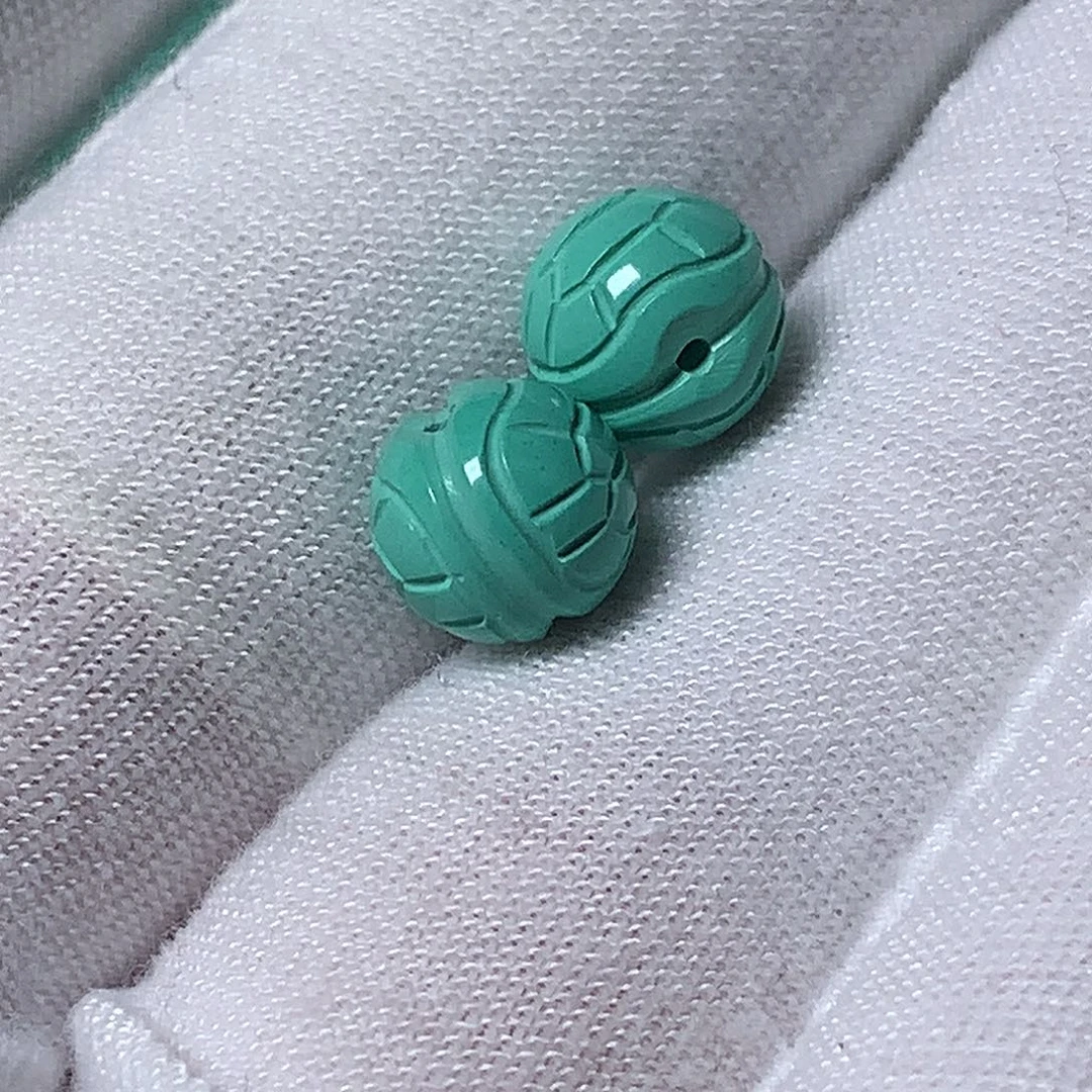 卡8富甲一对配饰配珠
