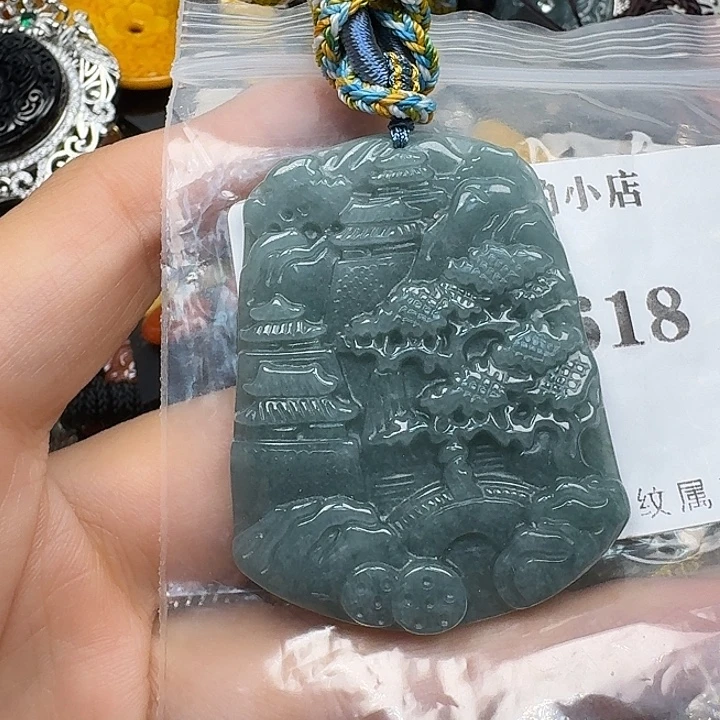 翡翠未镶嵌颈饰翡翠