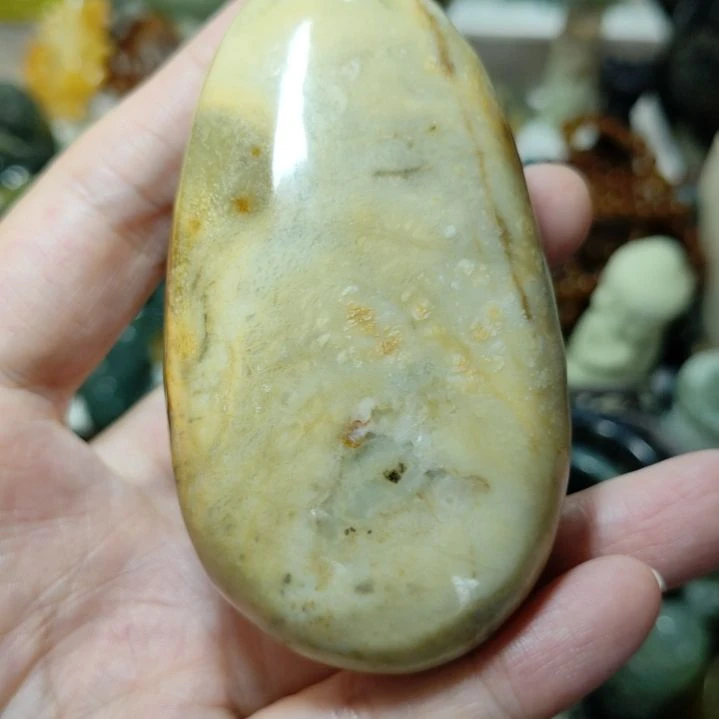 未镶嵌岫玉手把件