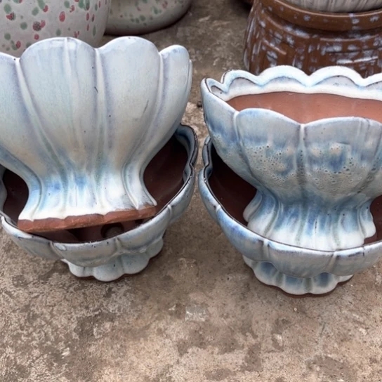 红陶口11高10瑕疵