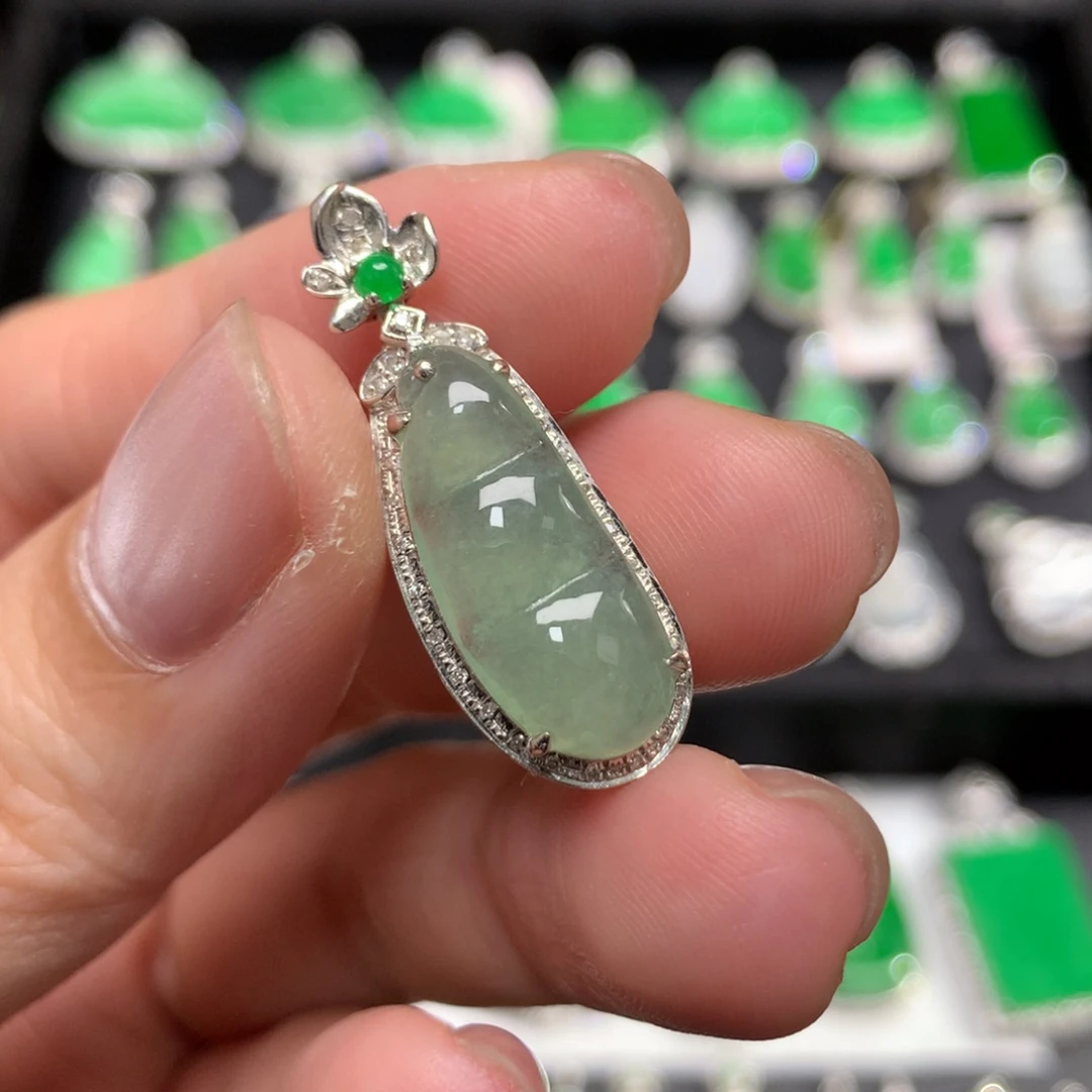 翡翠18K金镶嵌吊坠(不含链)