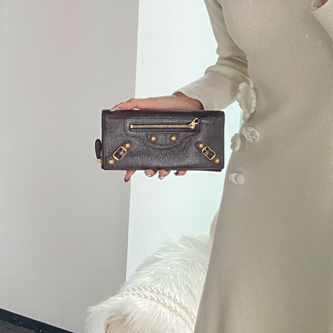 95新 Balenciaga/巴黎世家 巴黎世家巧克力色钱包手拿包