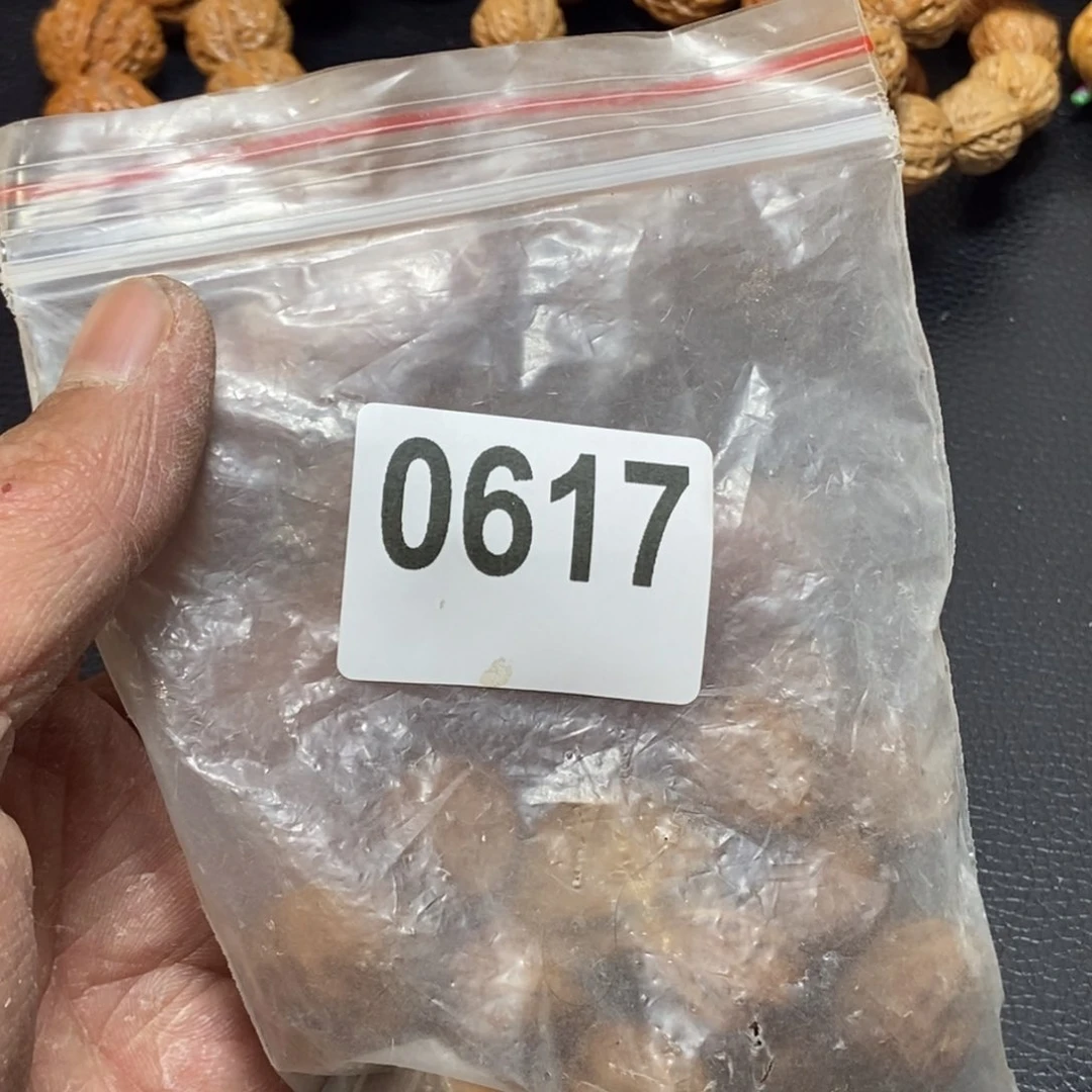 文玩核桃吊坠用****3秋子