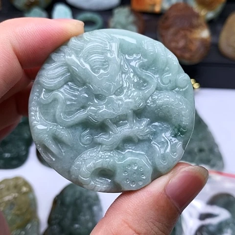 定制翡翠未镶嵌缅甸翡翠龙凤牌