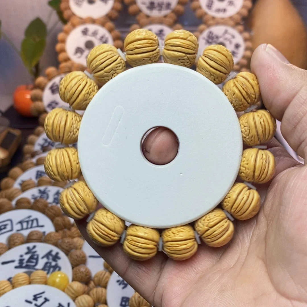 【闪购商品】小*，桃核雕刻手串手链