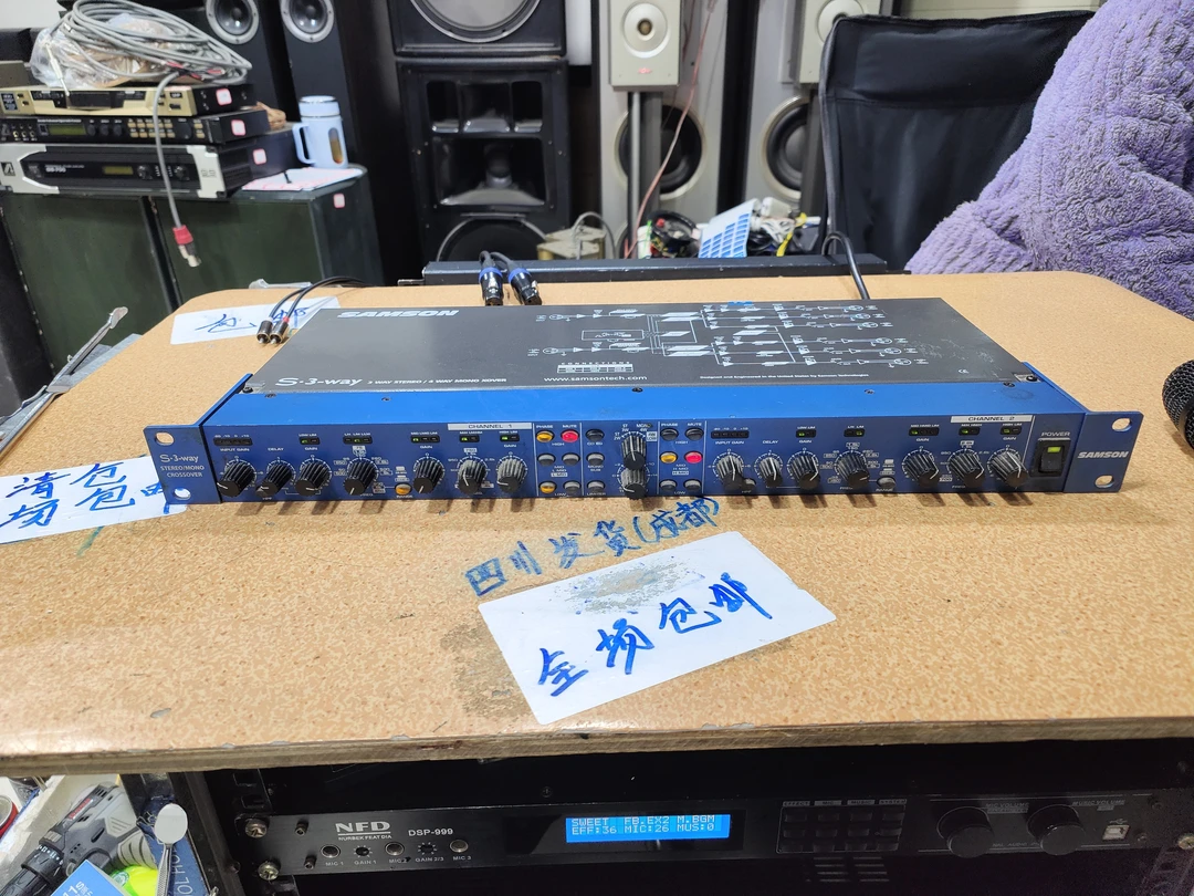 9新  二手 SAMSON  ，成色如图（通电，需要维修，不带线材）