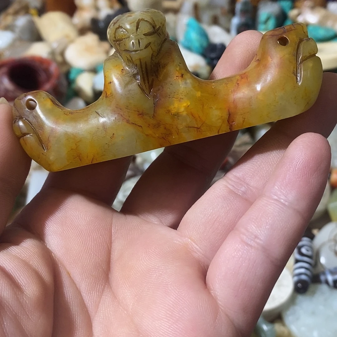 和田玉（糖玉）未镶嵌挂件