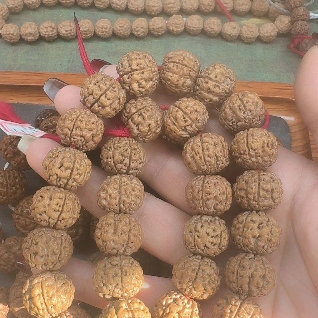 金刚菩提手串一**顺跳跳龙1.55-15.7，32