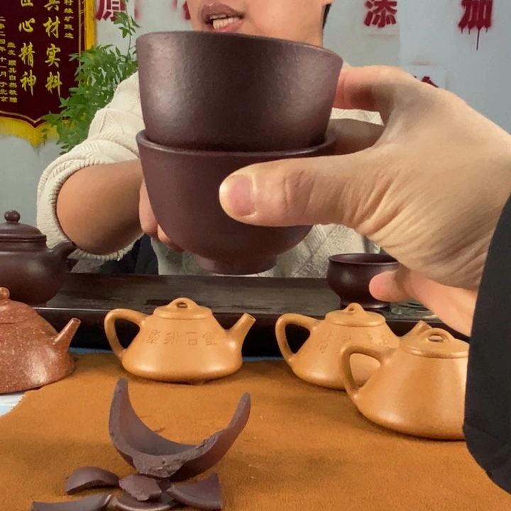 紫砂茶壶2个纯石红主人杯60左右的容量
