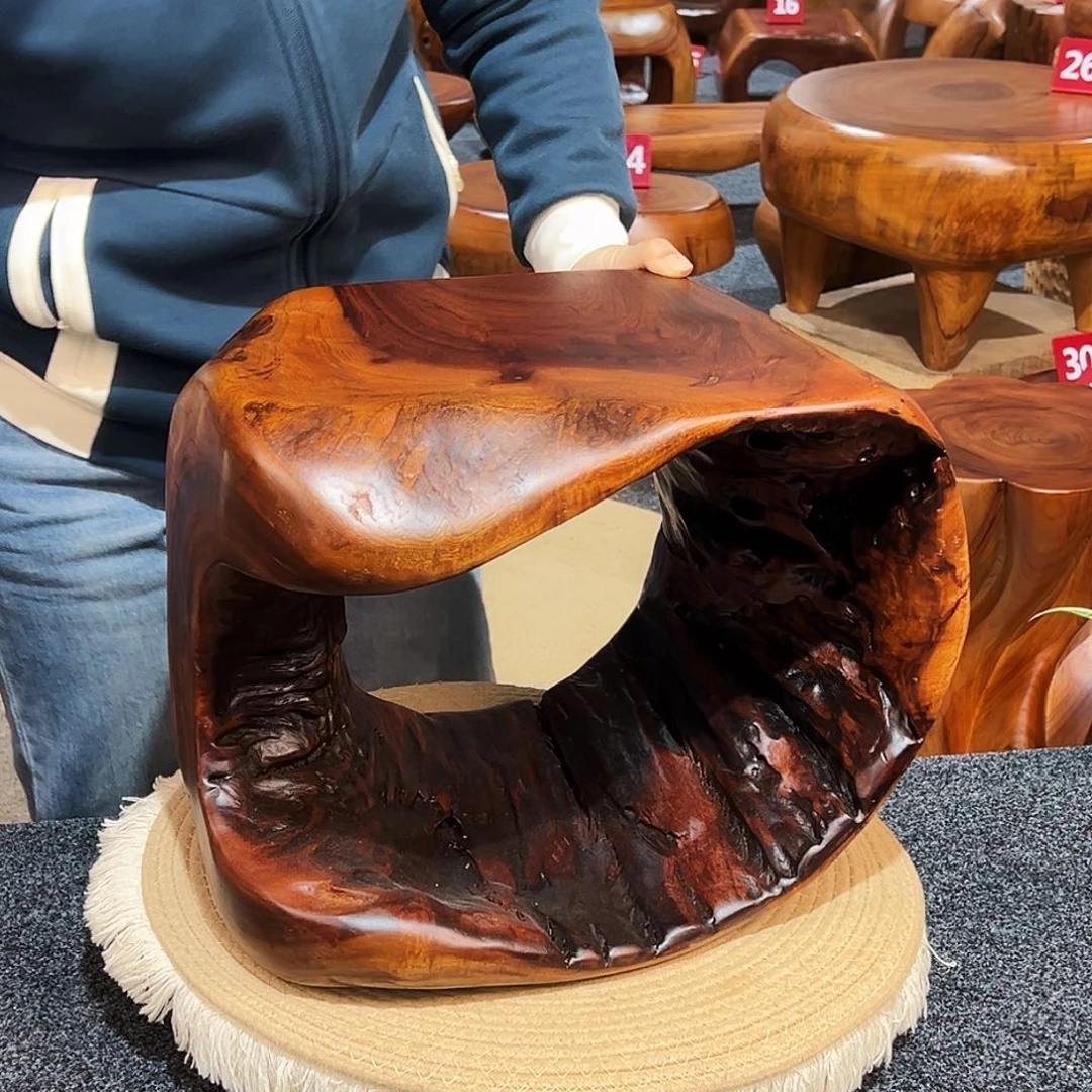 40 号香樟木尺寸：40-26-30cm